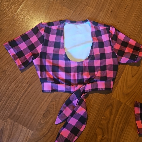 Twin Peaks XS Lumberjill Breast Cancer Crop Top - Picture 6 of 7